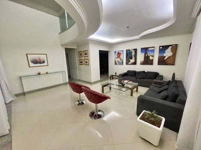 Casa à venda com 4 quartos, 415m² - Foto 4