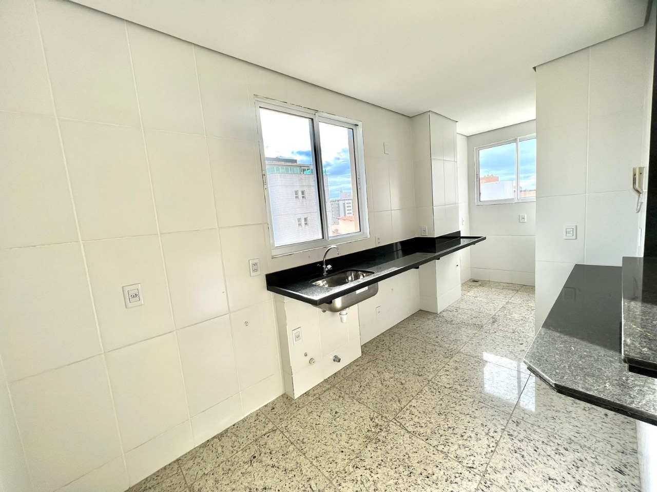 Cobertura à venda com 3 quartos, 161m² - Foto 5