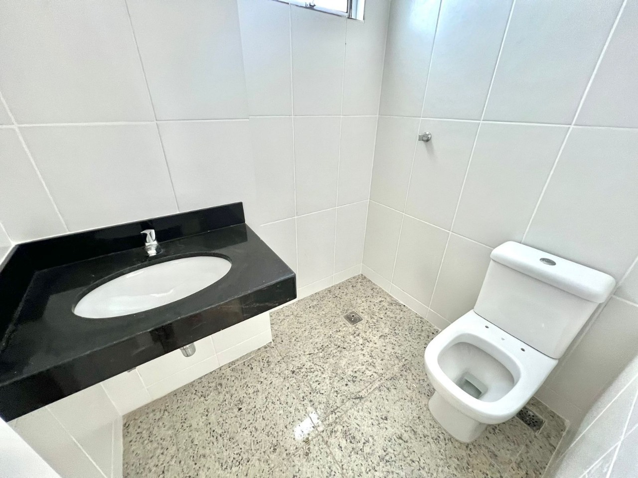 Apartamento à venda com 3 quartos, 85m² - Foto 23