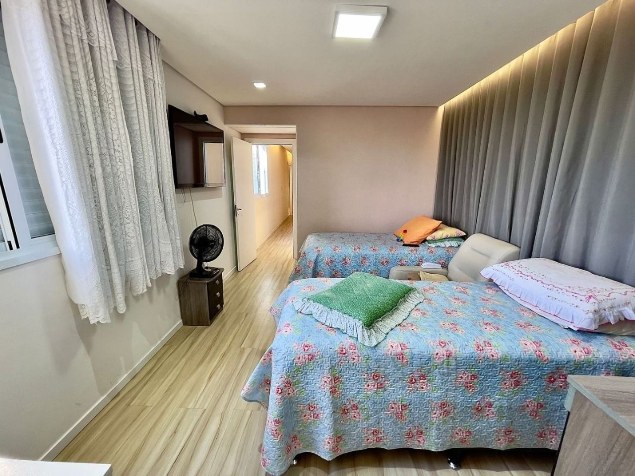 Apartamento à venda com 4 quartos, 120m² - Foto 9