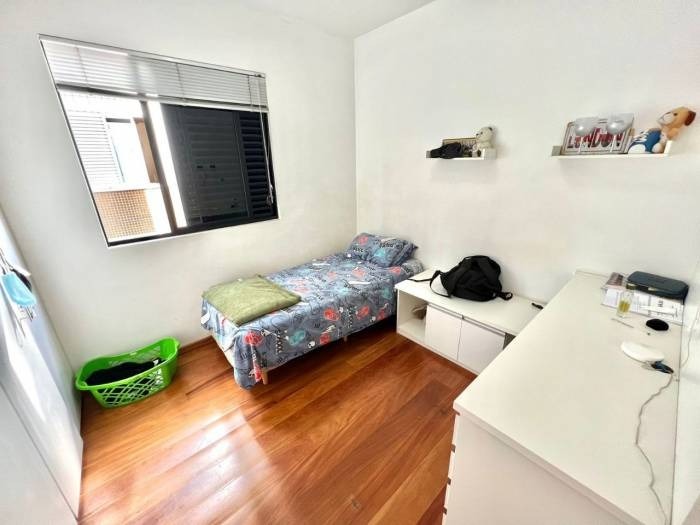 Apartamento à venda com 4 quartos, 135m² - Foto 10