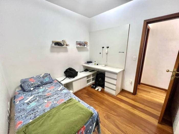 Apartamento à venda com 4 quartos, 135m² - Foto 11