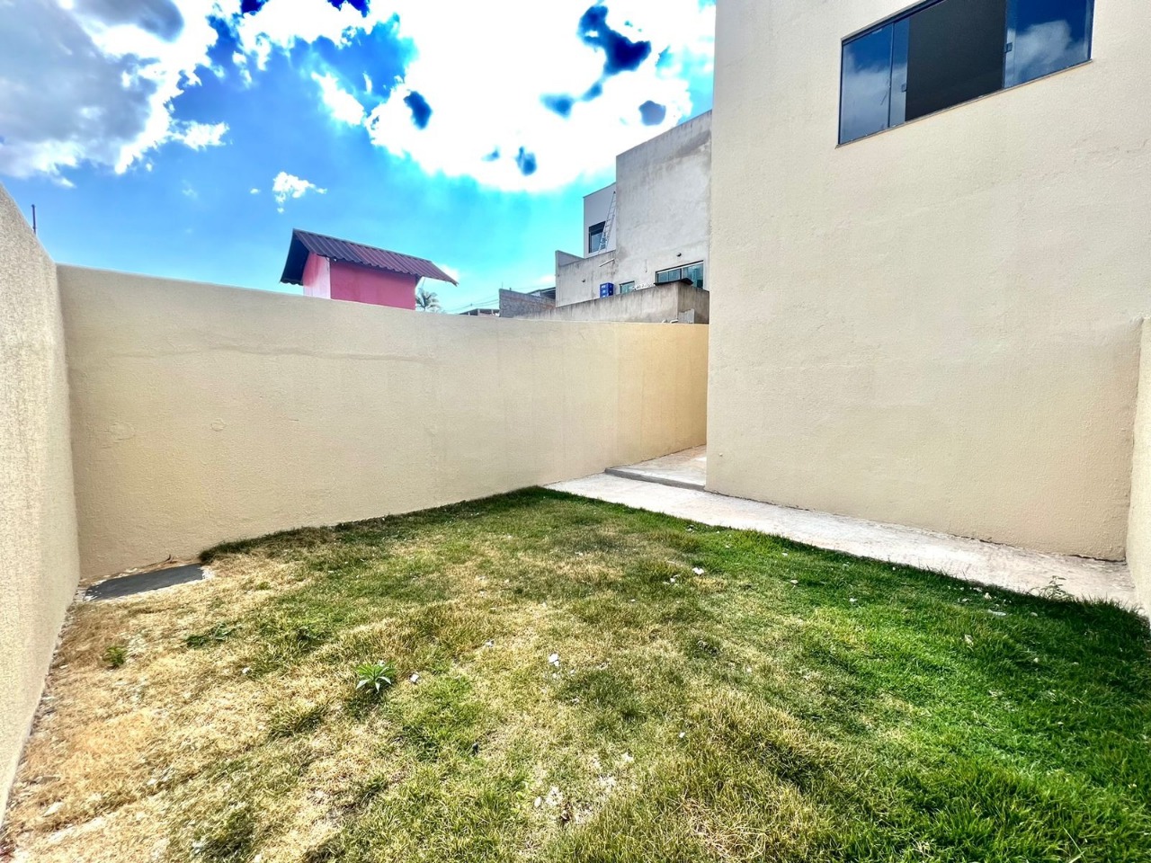 Casa à venda com 3 quartos, 250m² - Foto 18