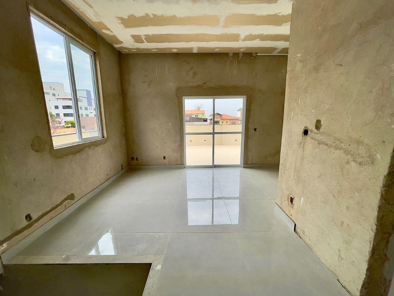 Cobertura à venda com 3 quartos, 166m² - Foto 4