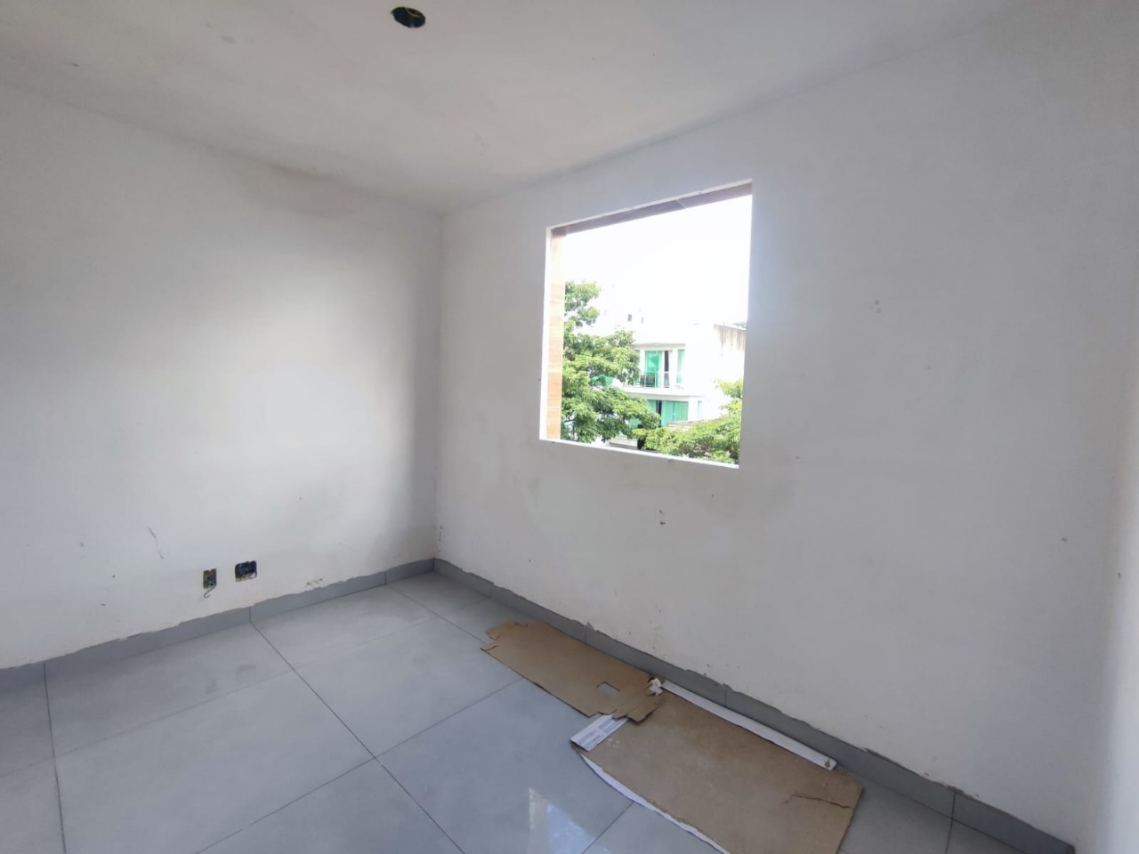 Apartamento à venda com 3 quartos, 83m² - Foto 11