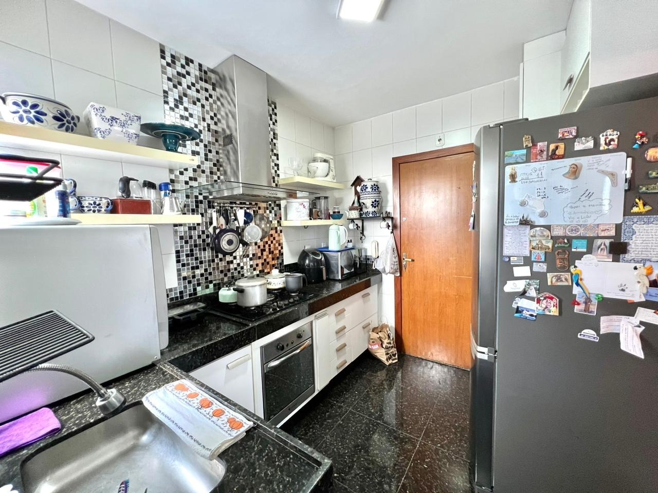 Apartamento à venda com 3 quartos, 95m² - Foto 19