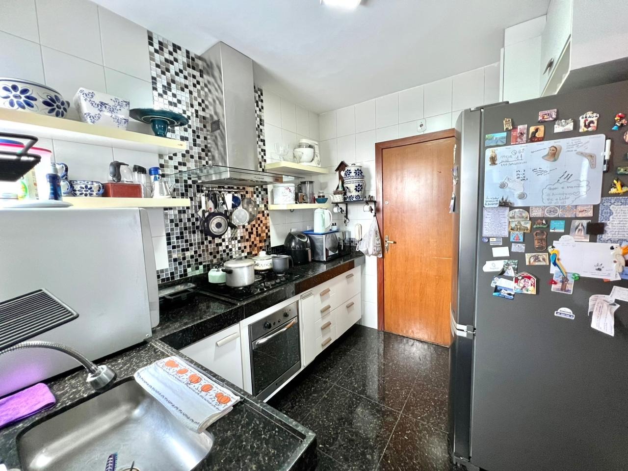 Apartamento à venda com 3 quartos, 95m² - Foto 21