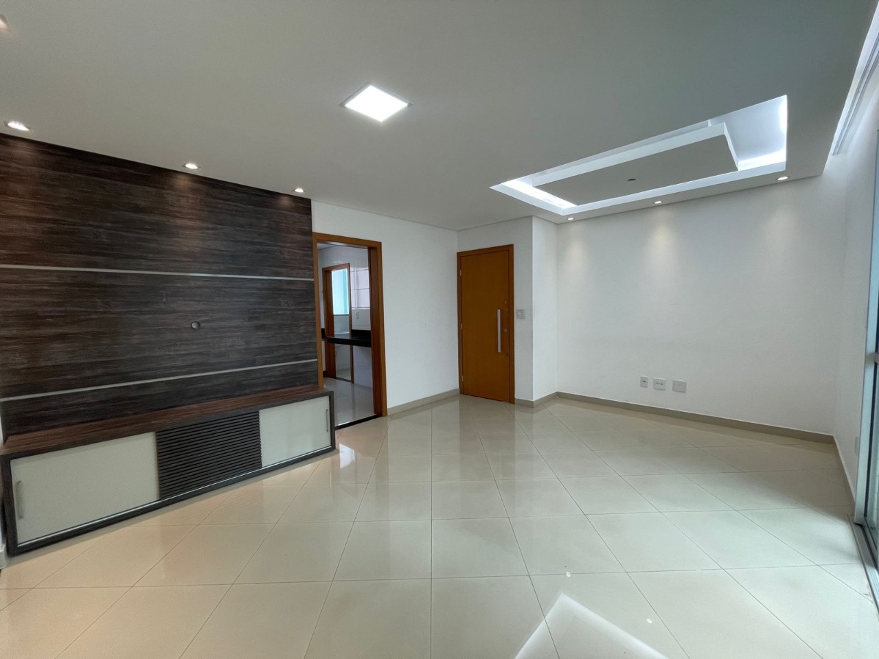 Apartamento à venda com 3 quartos, 95m² - Foto 6