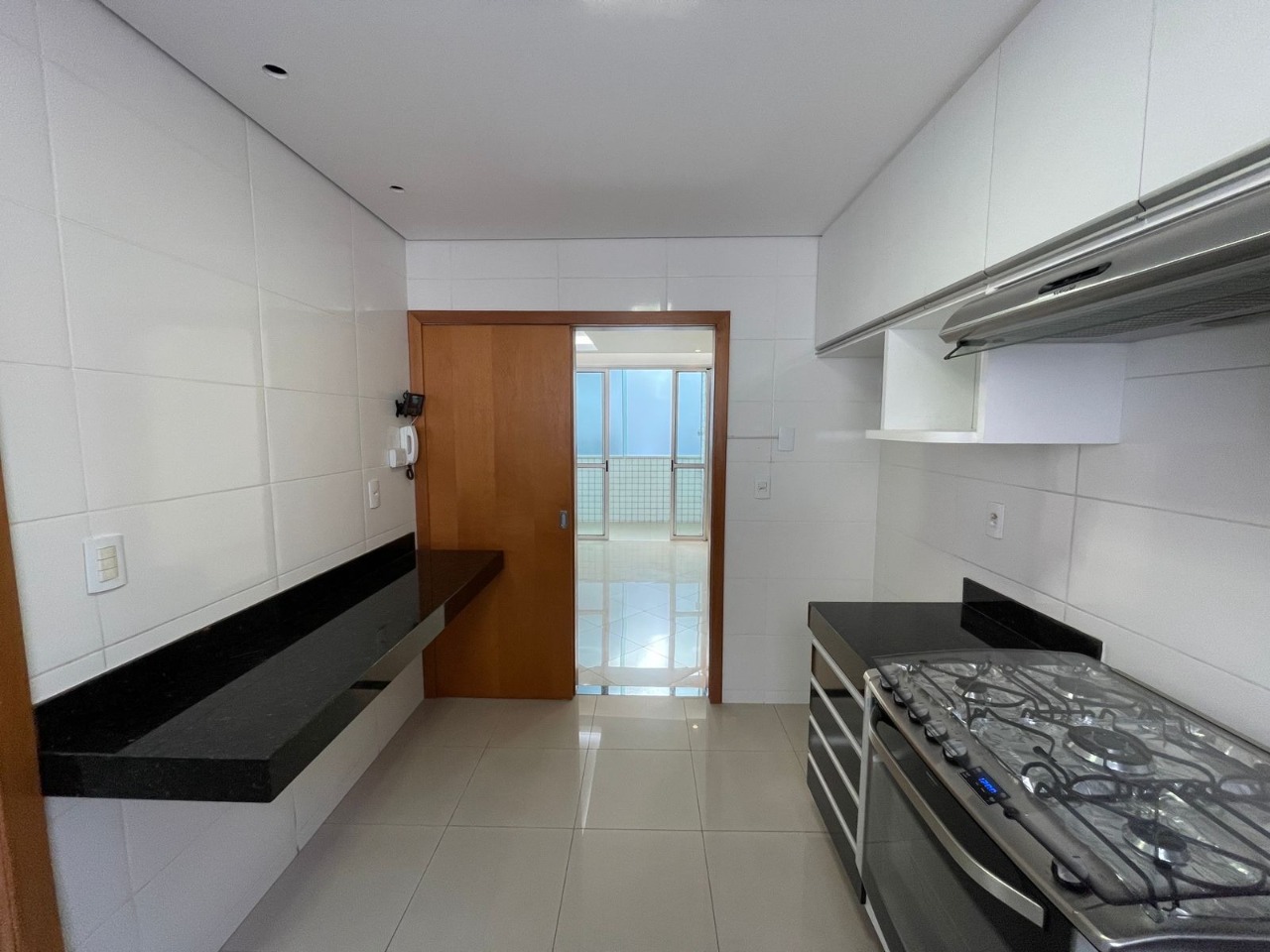 Apartamento à venda com 3 quartos, 95m² - Foto 15