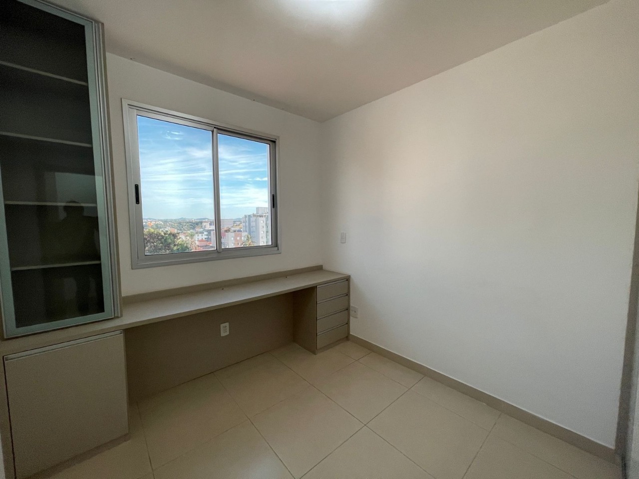 Apartamento à venda com 3 quartos, 95m² - Foto 21