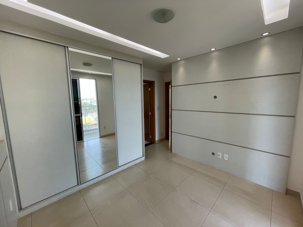 Apartamento à venda com 3 quartos, 95m² - Foto 23