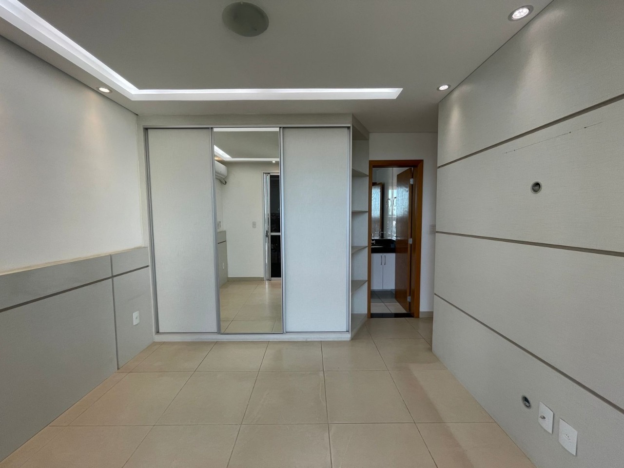 Apartamento à venda com 3 quartos, 95m² - Foto 25