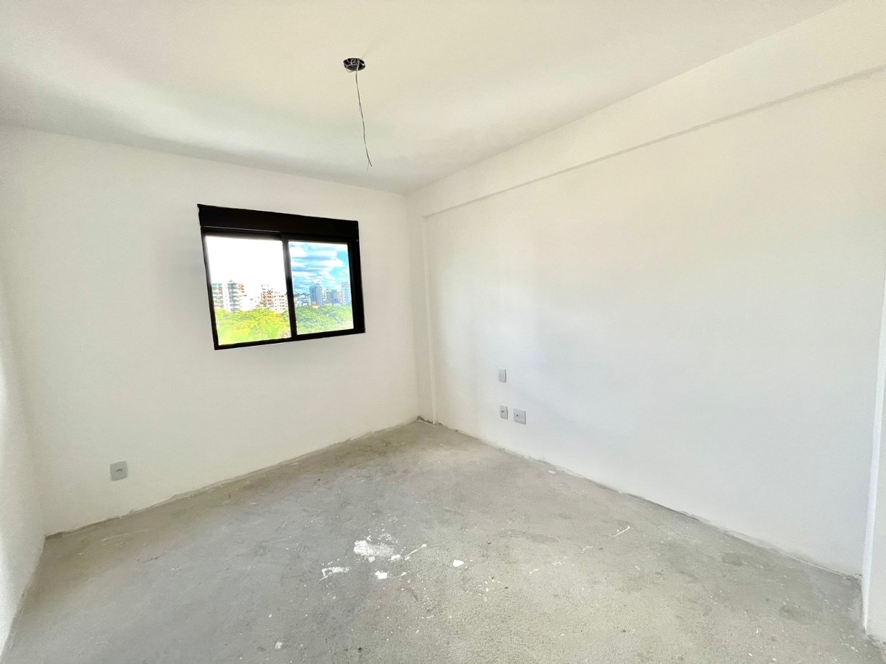 Apartamento à venda com 3 quartos, 92m² - Foto 7