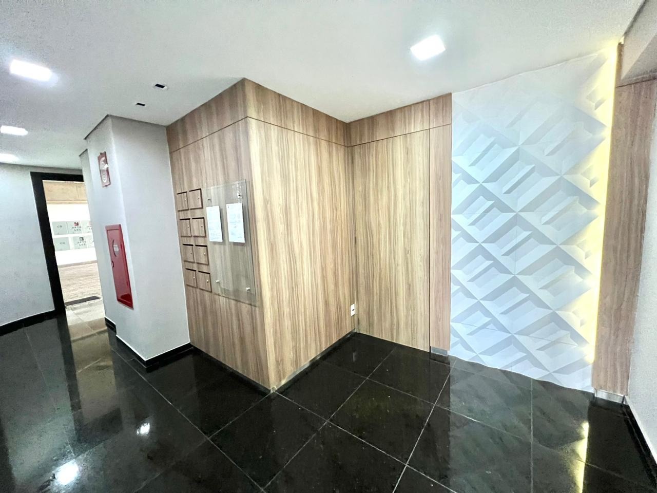 Apartamento à venda com 3 quartos, 105m² - Foto 7