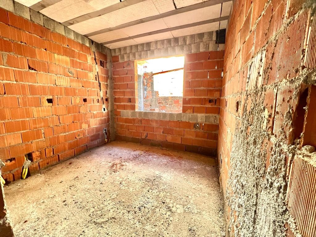 Casa à venda com 3 quartos, 190m² - Foto 5