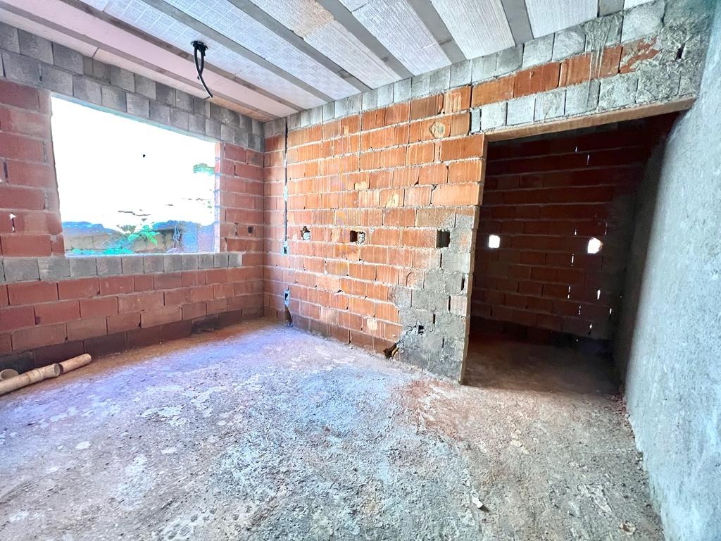 Casa à venda com 3 quartos, 190m² - Foto 8