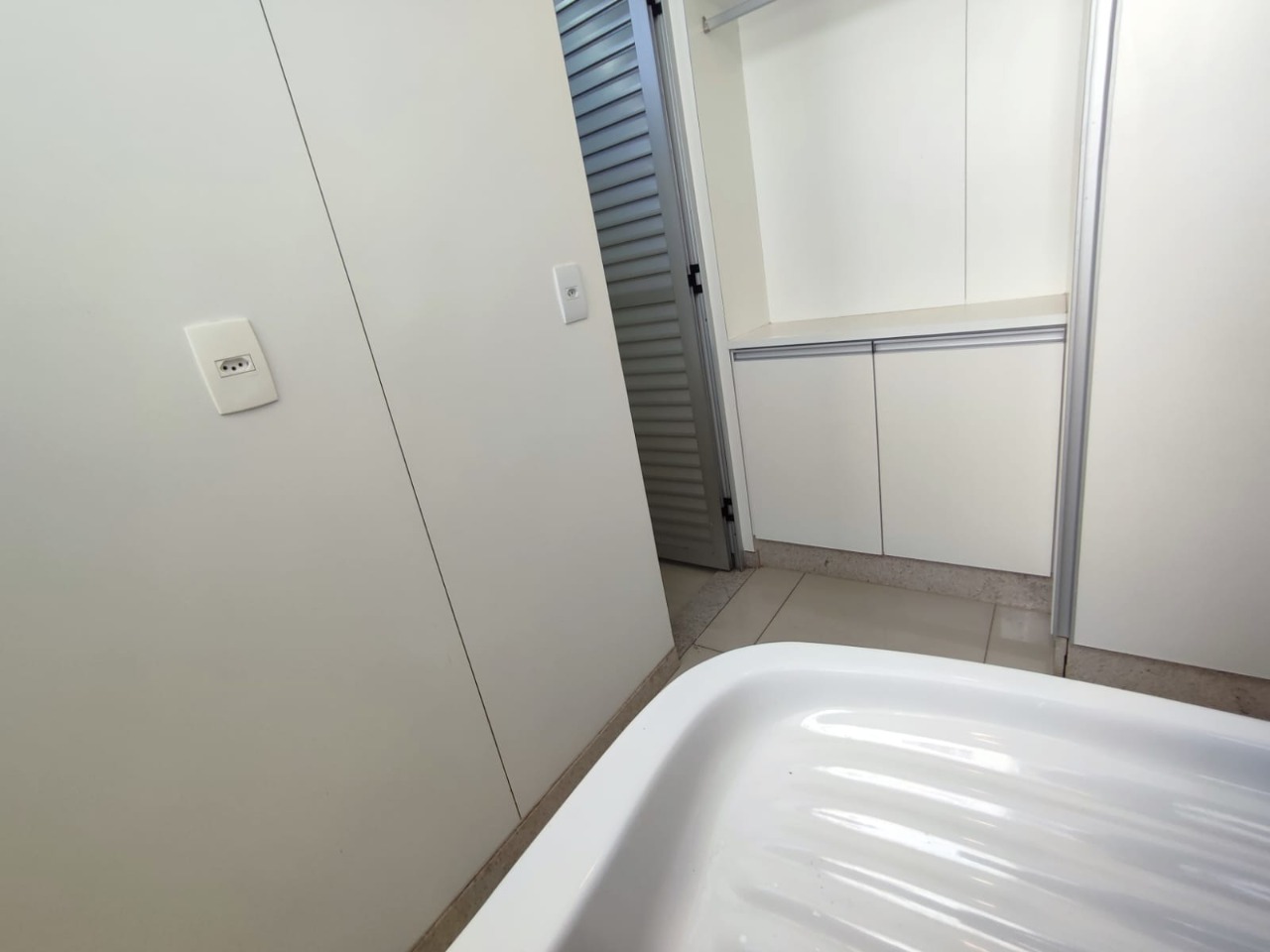 Apartamento à venda com 3 quartos, 77m² - Foto 15