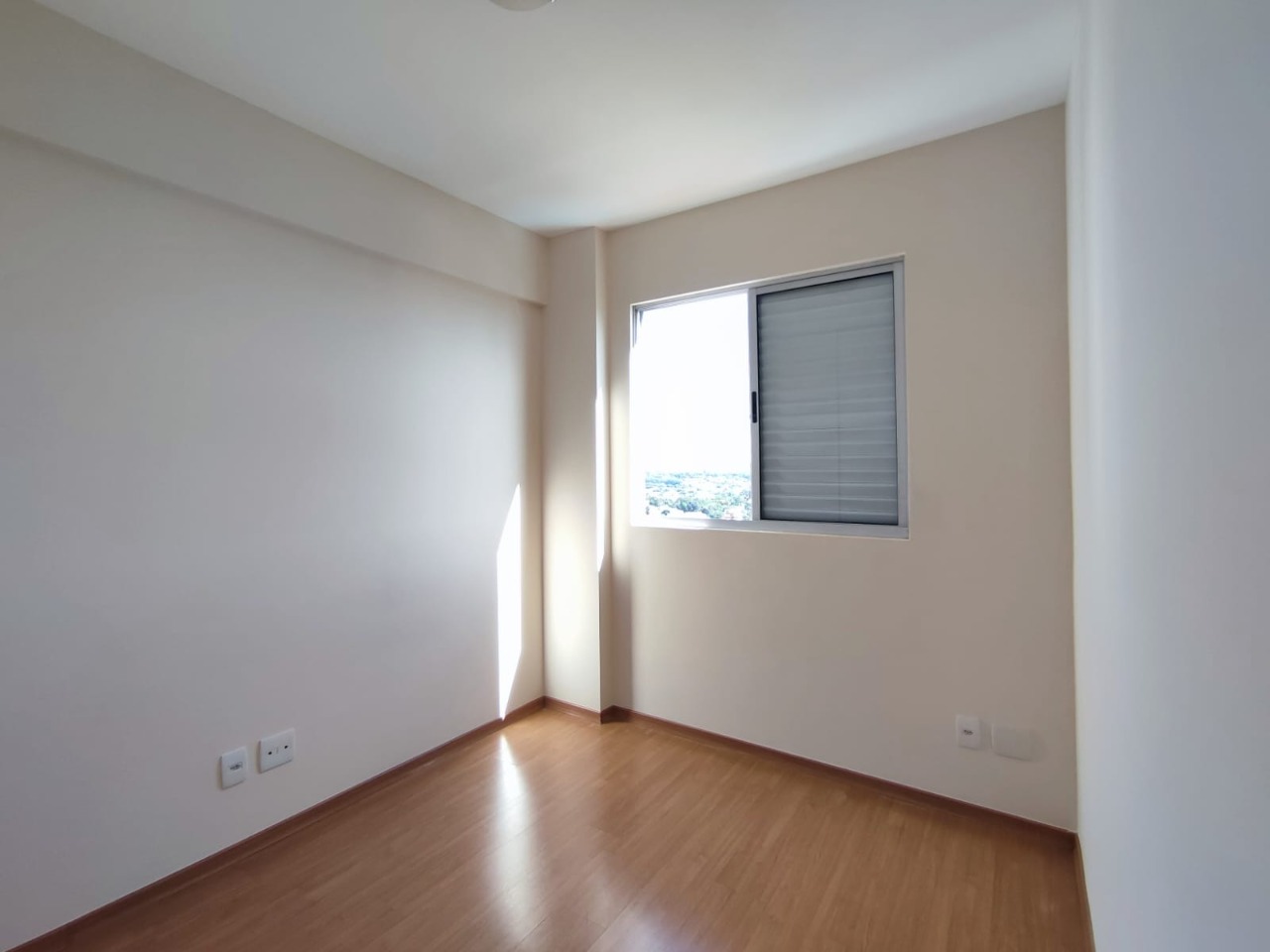 Apartamento à venda com 3 quartos, 77m² - Foto 19