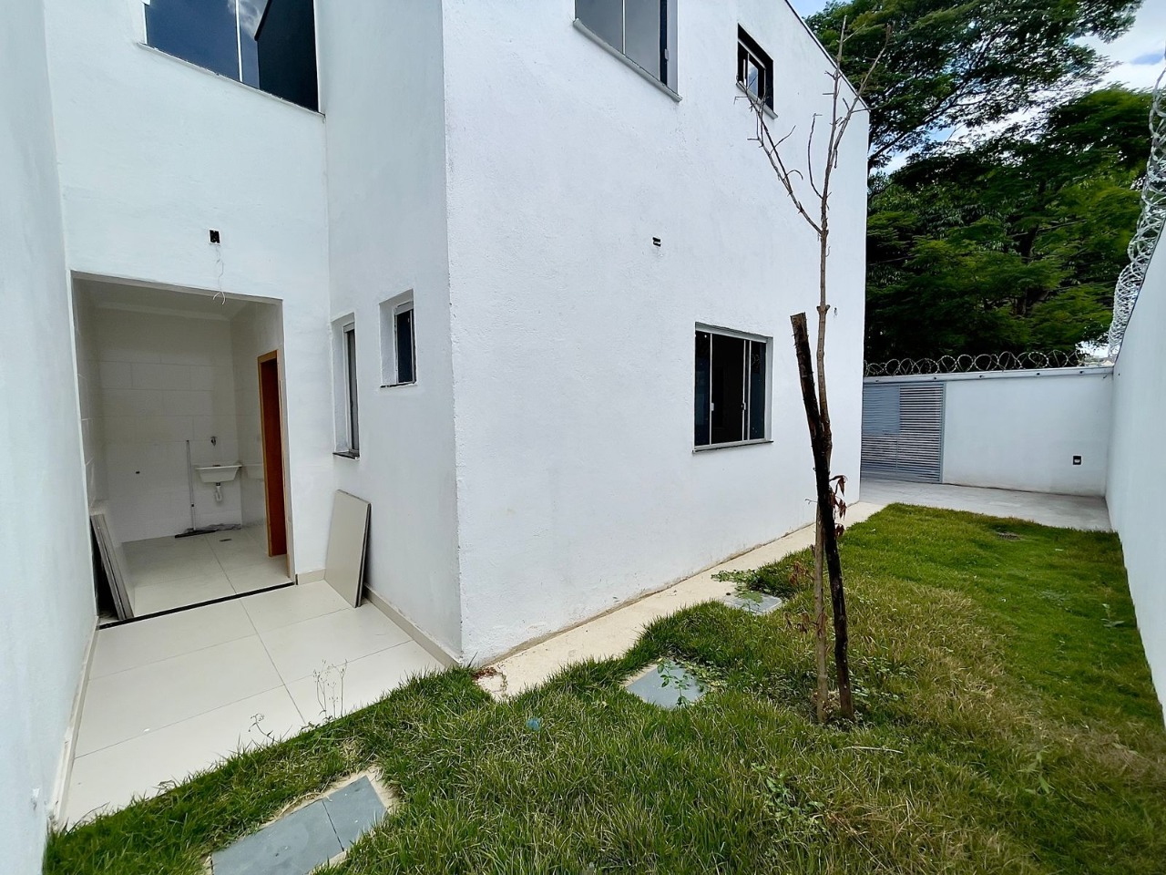 Casa à venda com 3 quartos, 163m² - Foto 11