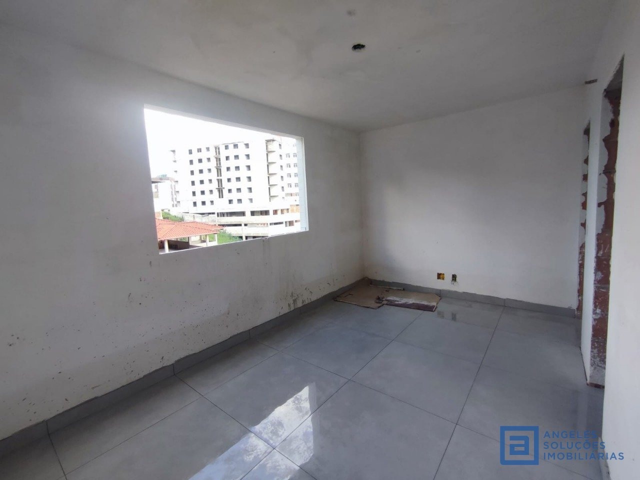 Apartamento à venda com 3 quartos, 83m² - Foto 10