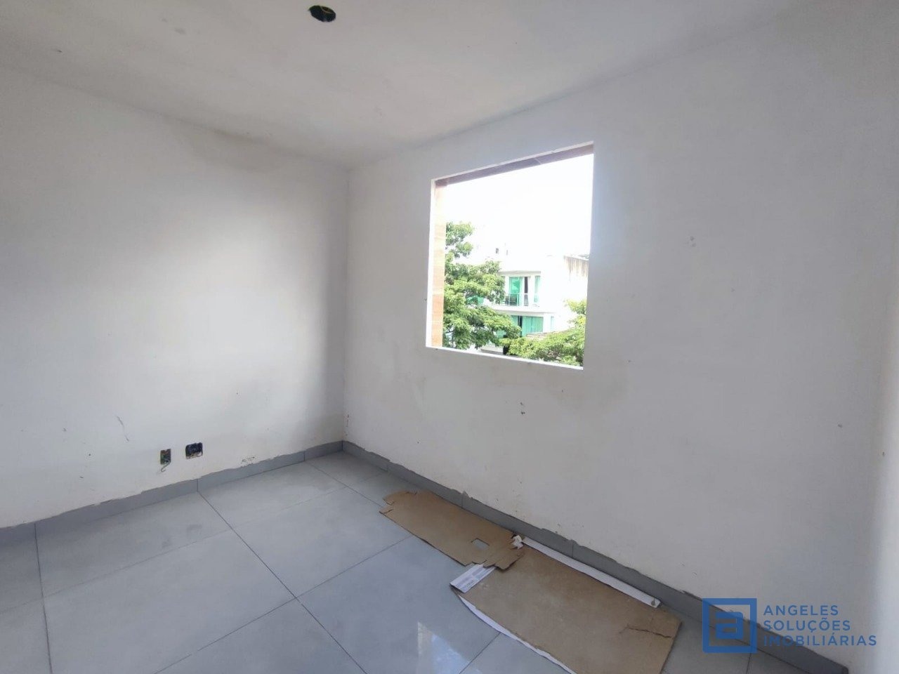 Apartamento à venda com 3 quartos, 83m² - Foto 11