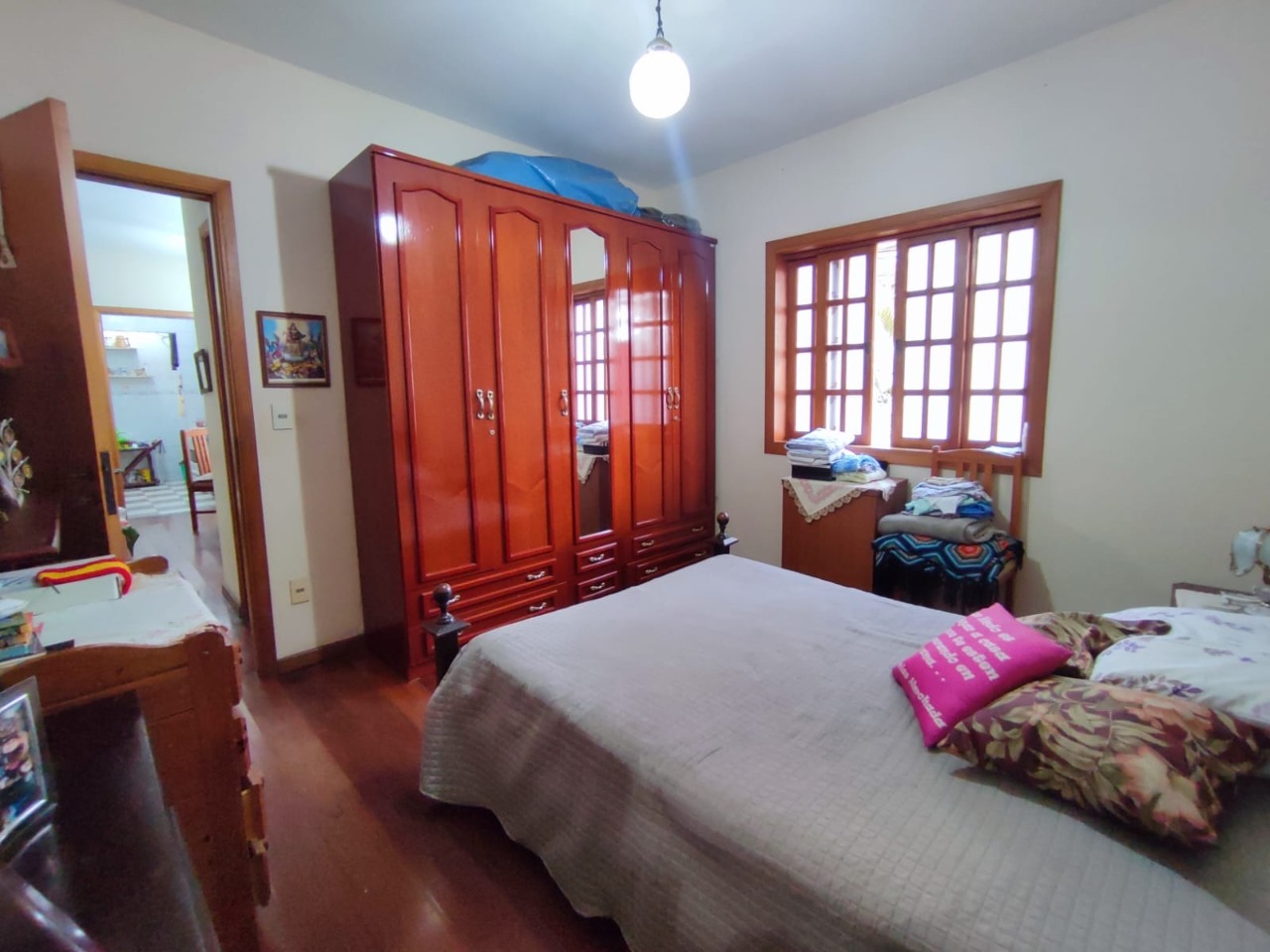 Casa à venda com 3 quartos, 360m² - Foto 16