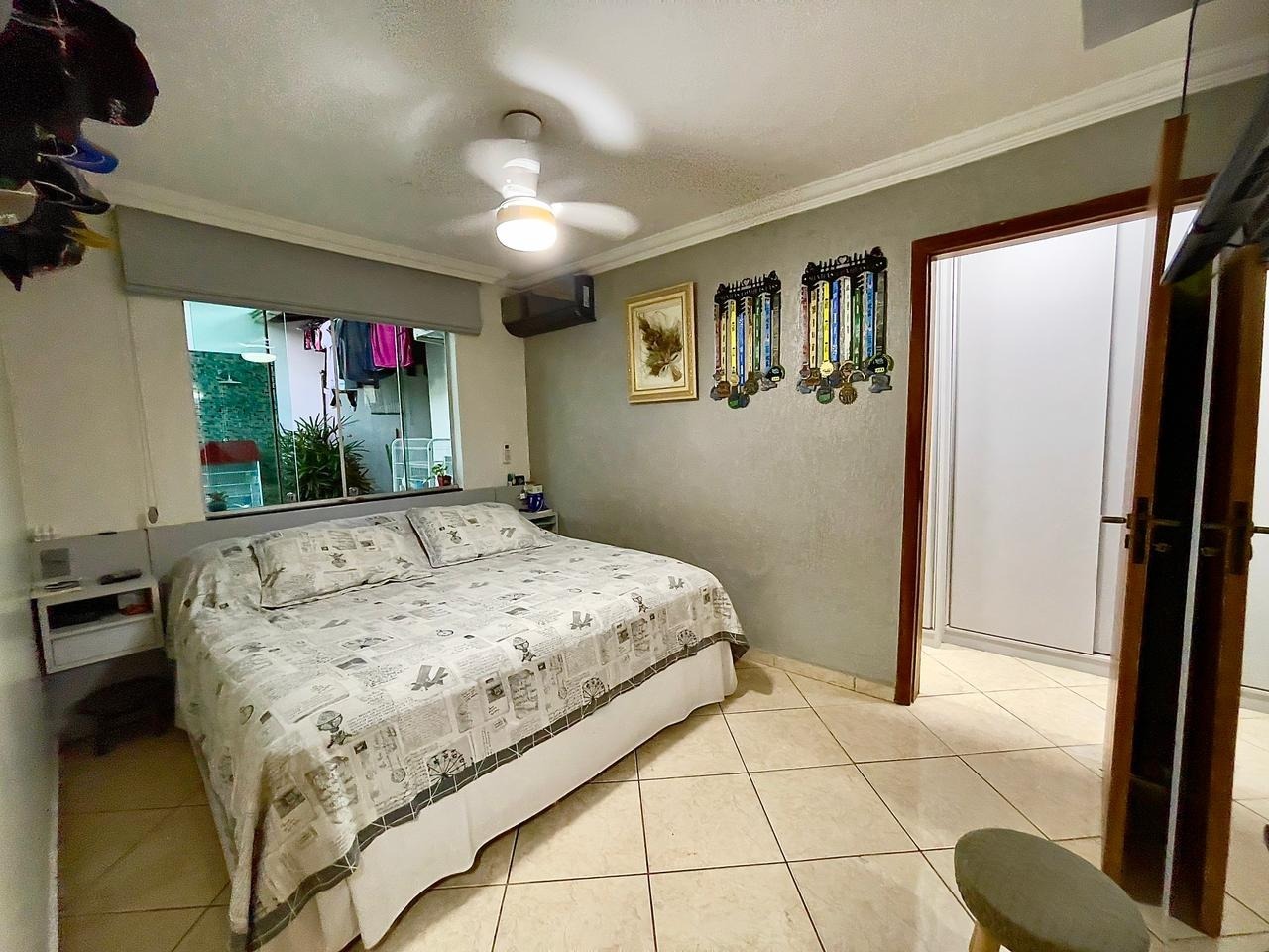 Casa à venda com 3 quartos, 150m² - Foto 17