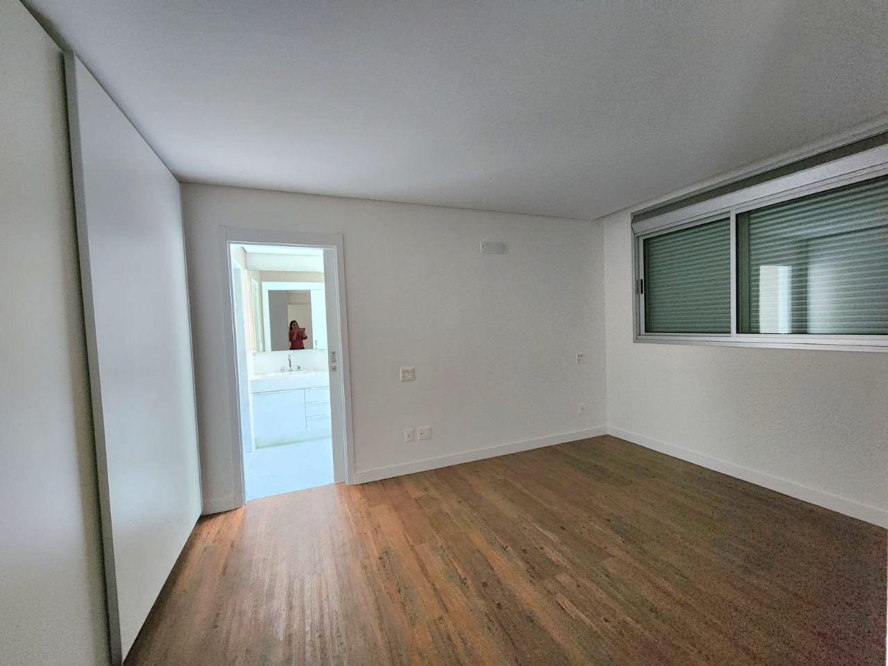 Apartamento à venda com 4 quartos, 197m² - Foto 9