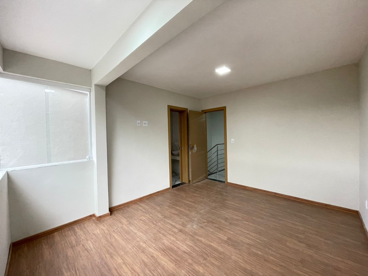 Casa à venda com 3 quartos, 106m² - Foto 16