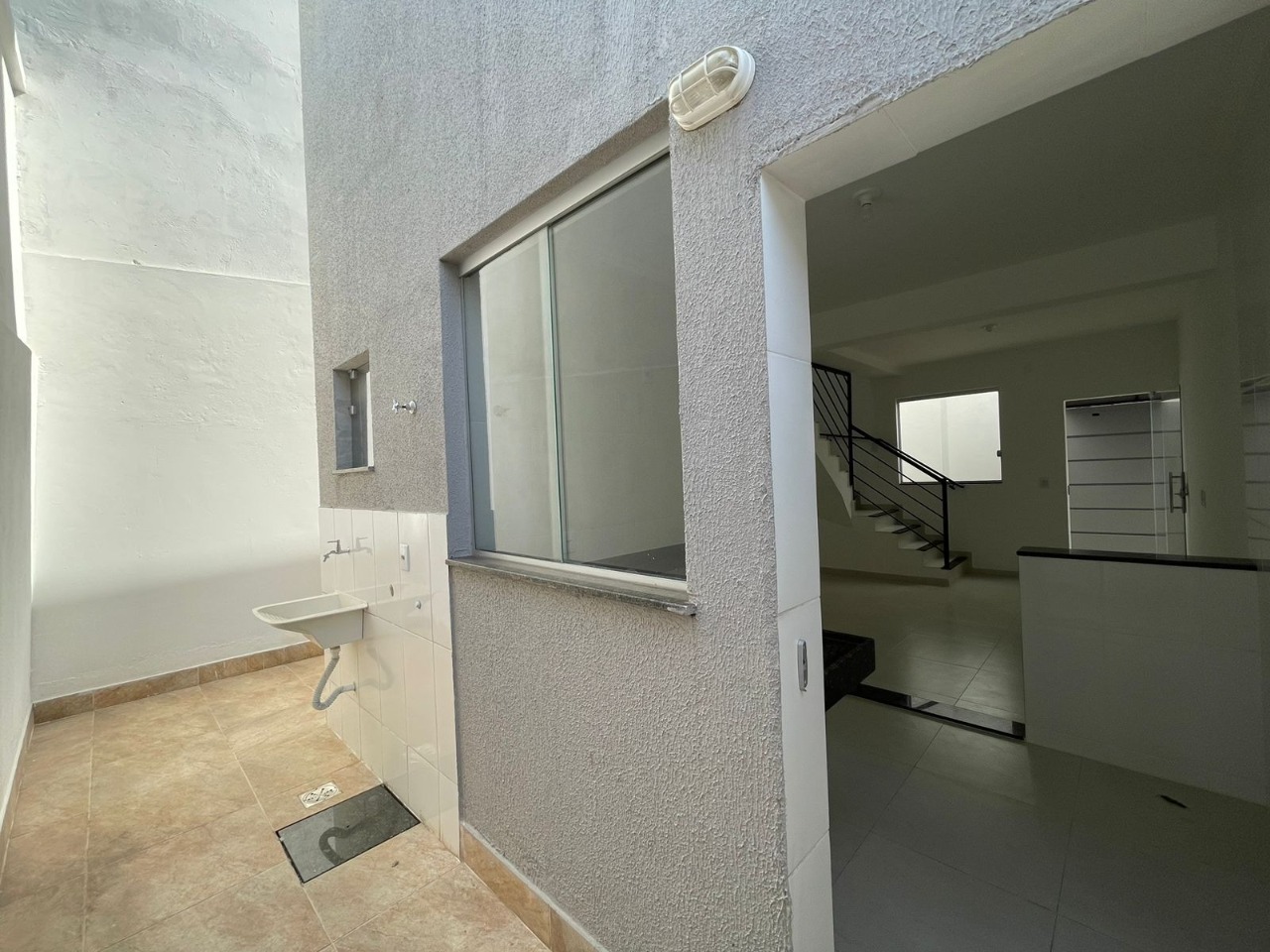 Casa à venda com 2 quartos, 85m² - Foto 10