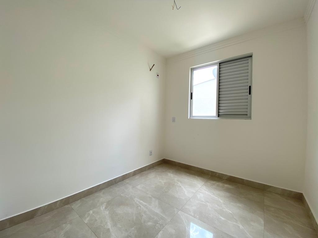 Apartamento à venda com 3 quartos, 110m² - Foto 12