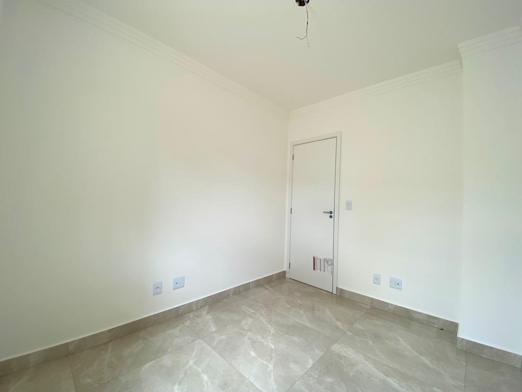 Apartamento à venda com 3 quartos, 110m² - Foto 13