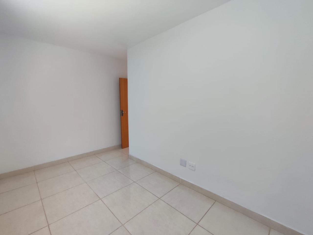 Apartamento à venda com 3 quartos, 71m² - Foto 4