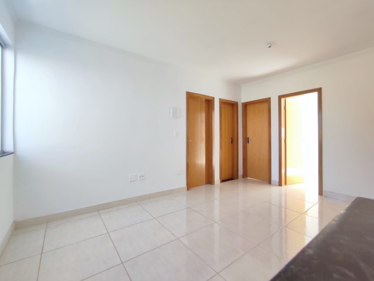 Apartamento à venda com 3 quartos, 57m² - Foto 1