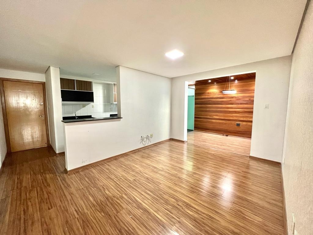 Apartamento à venda com 2 quartos, 95m² - Foto 7