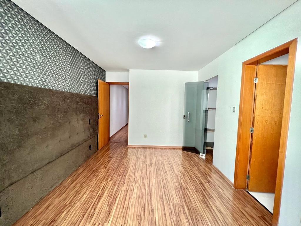 Apartamento à venda com 2 quartos, 95m² - Foto 10