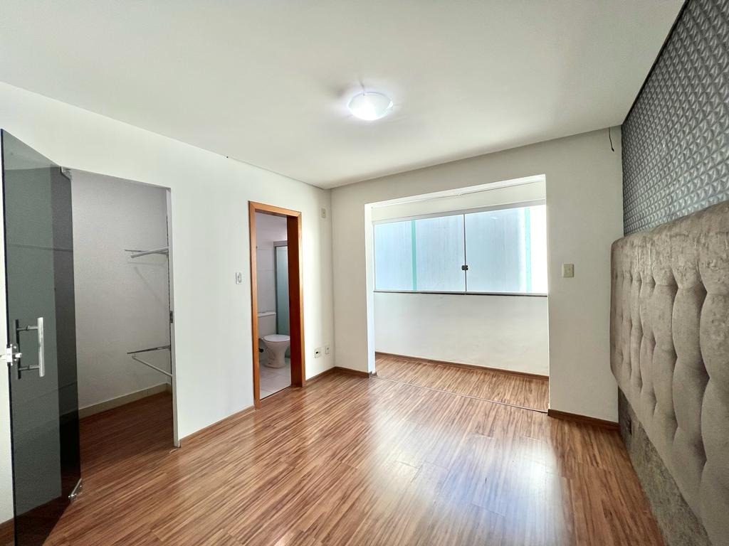 Apartamento à venda com 2 quartos, 95m² - Foto 12