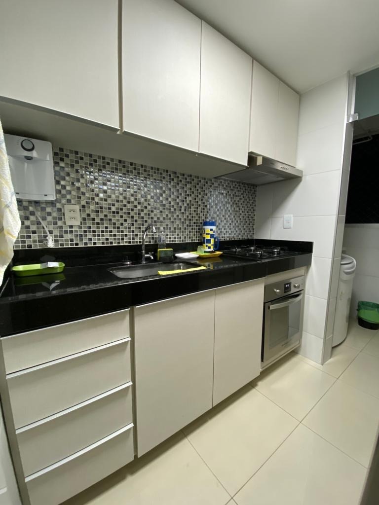 Apartamento à venda com 3 quartos, 70m² - Foto 3