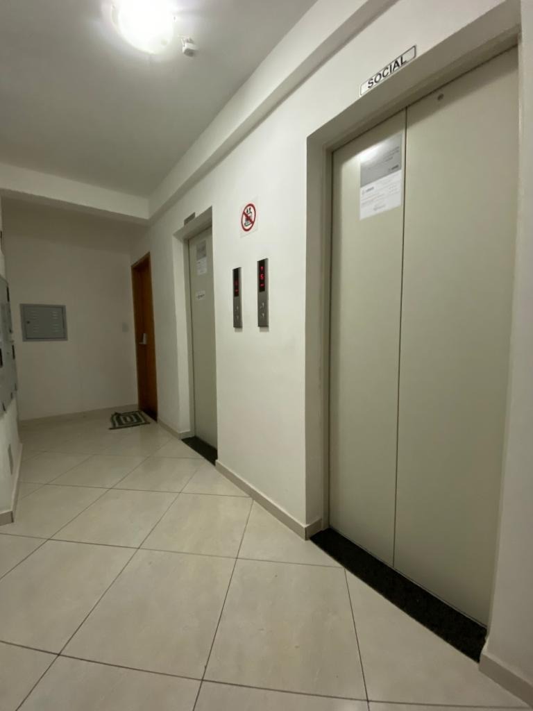 Apartamento à venda com 3 quartos, 70m² - Foto 13