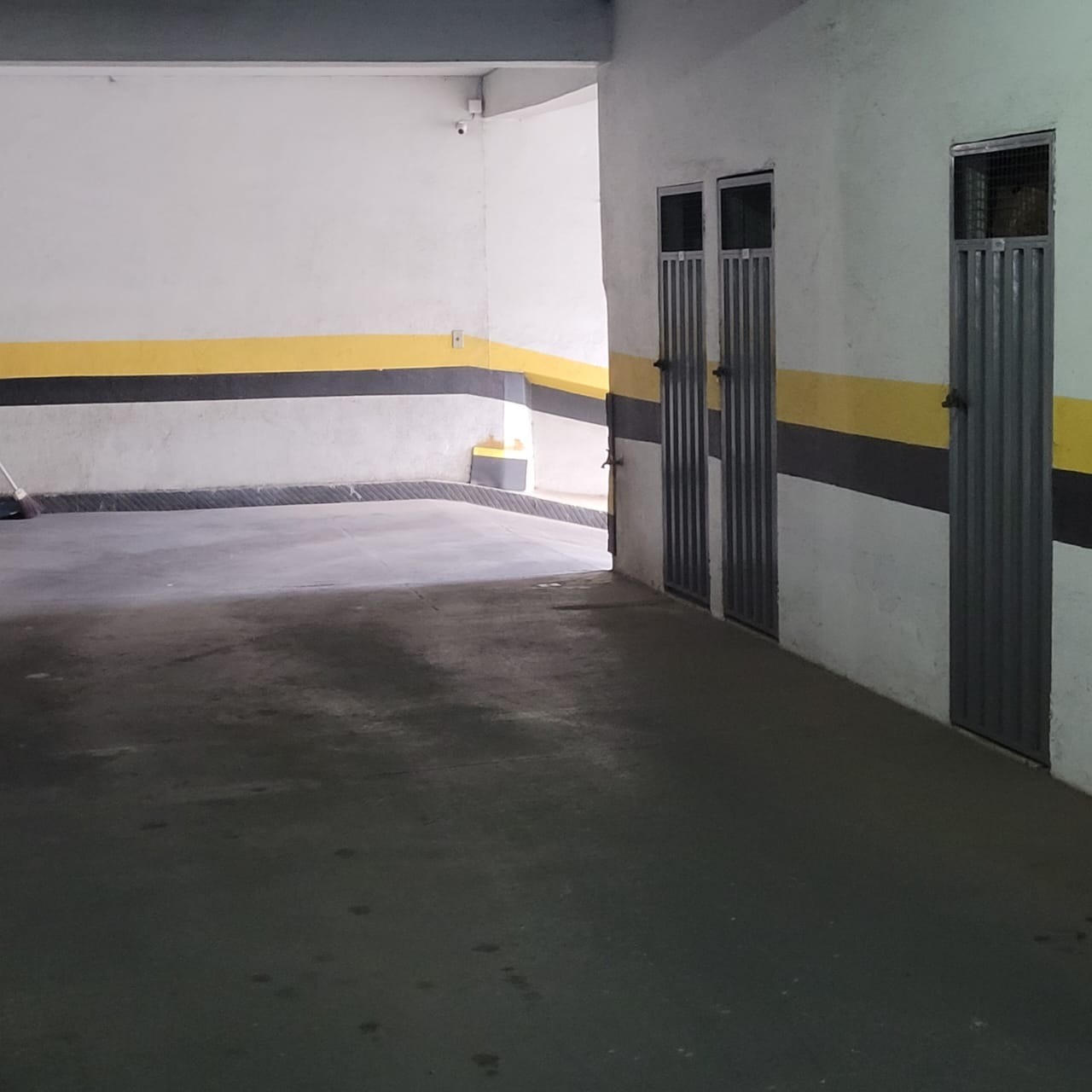 Apartamento à venda com 4 quartos, 220m² - Foto 16