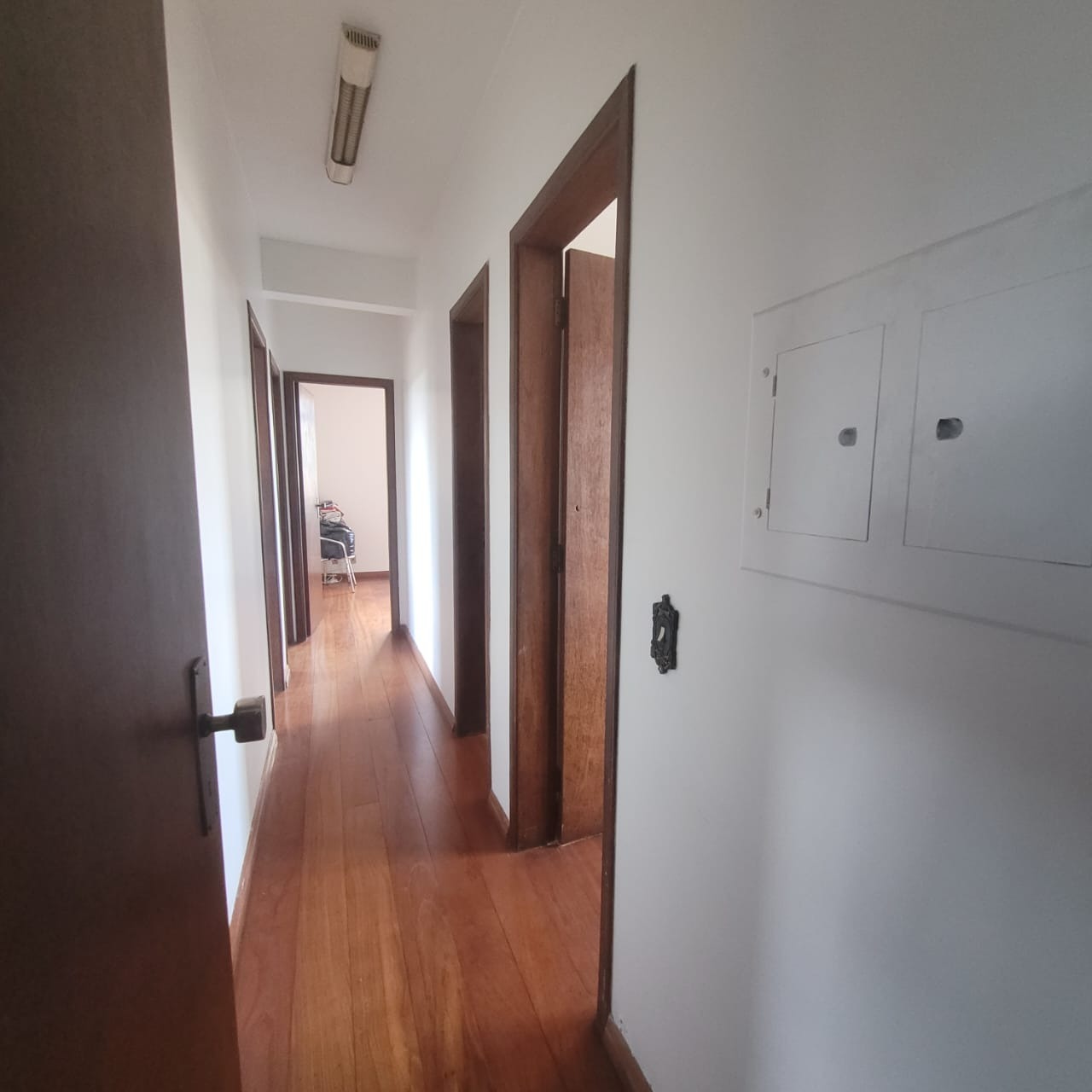 Apartamento à venda com 4 quartos, 220m² - Foto 5