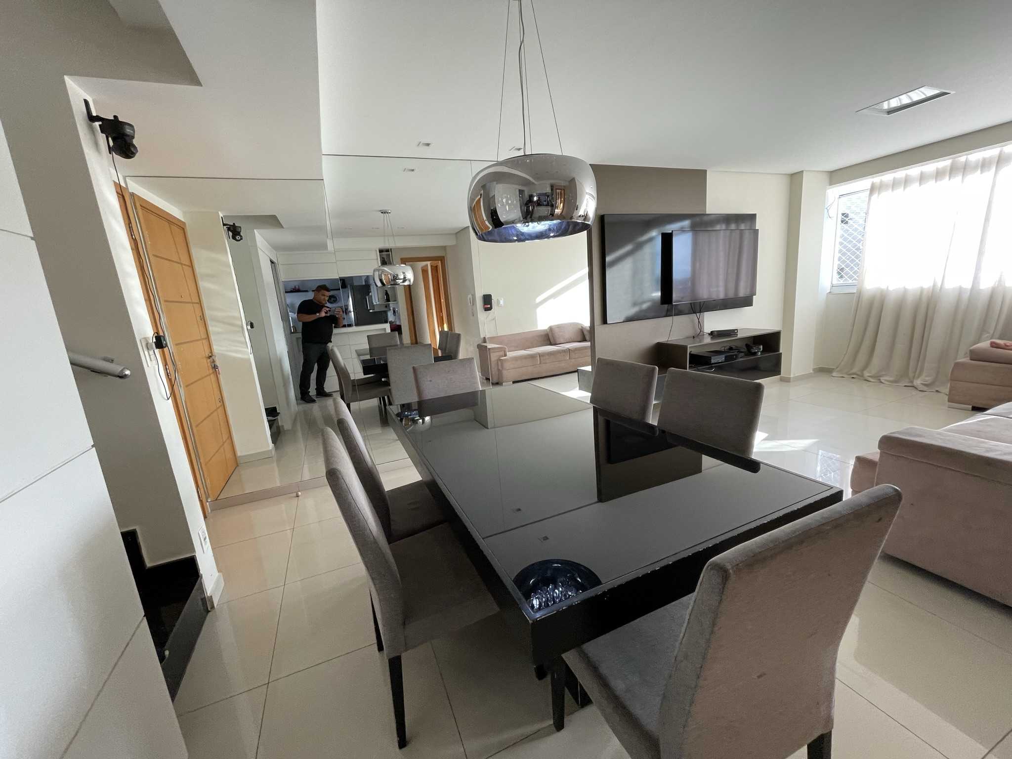 Cobertura à venda com 3 quartos, 204m² - Foto 1