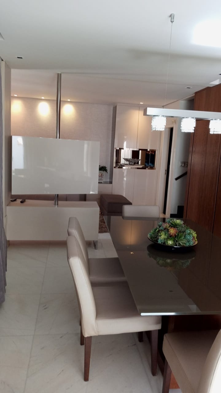 Casa à venda com 3 quartos, 344m² - Foto 18