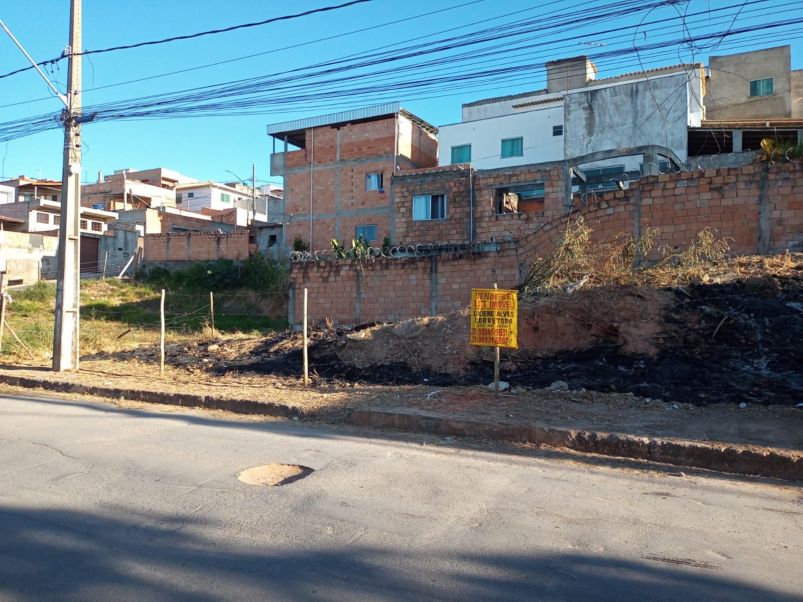 Terreno à venda, 200m² - Foto 1