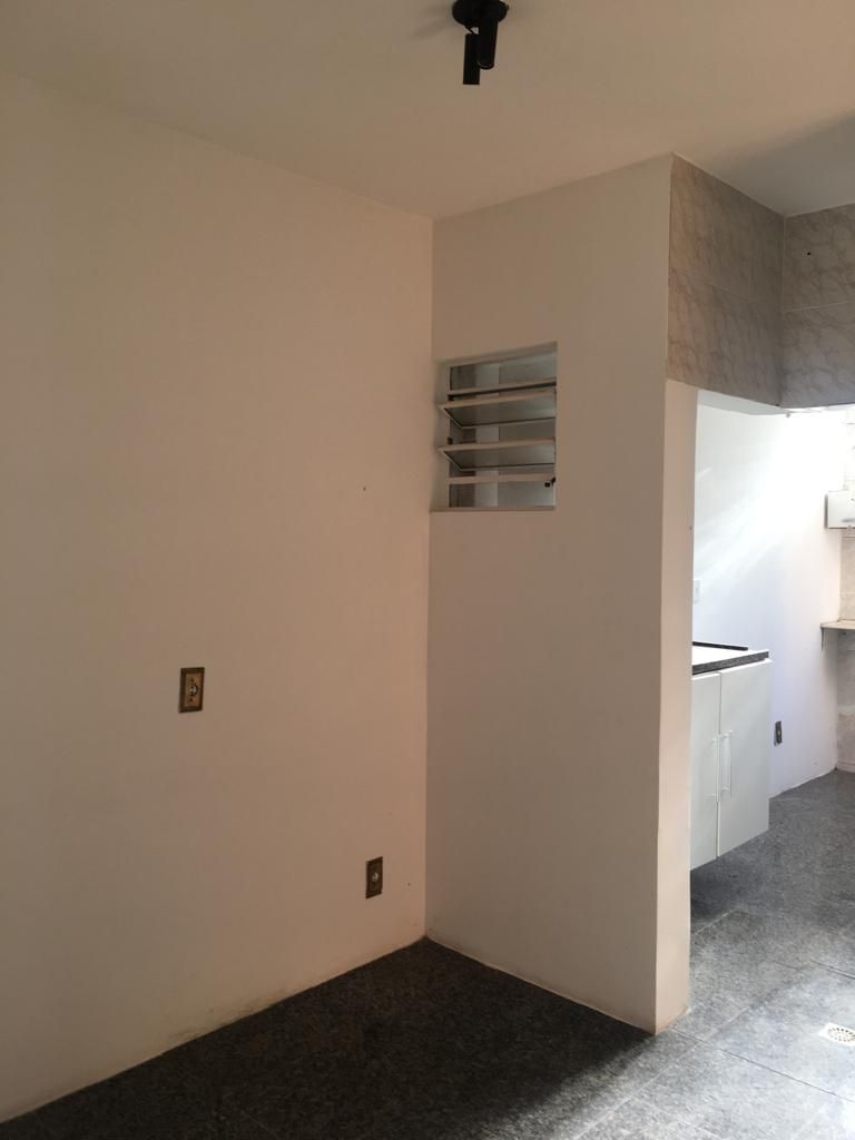 Apartamento à venda com 2 quartos, 40m² - Foto 5