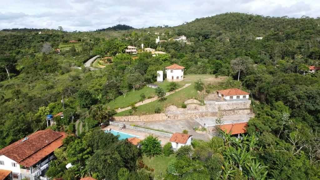 Chácara à venda com 8 quartos, 20000m² - Foto 4