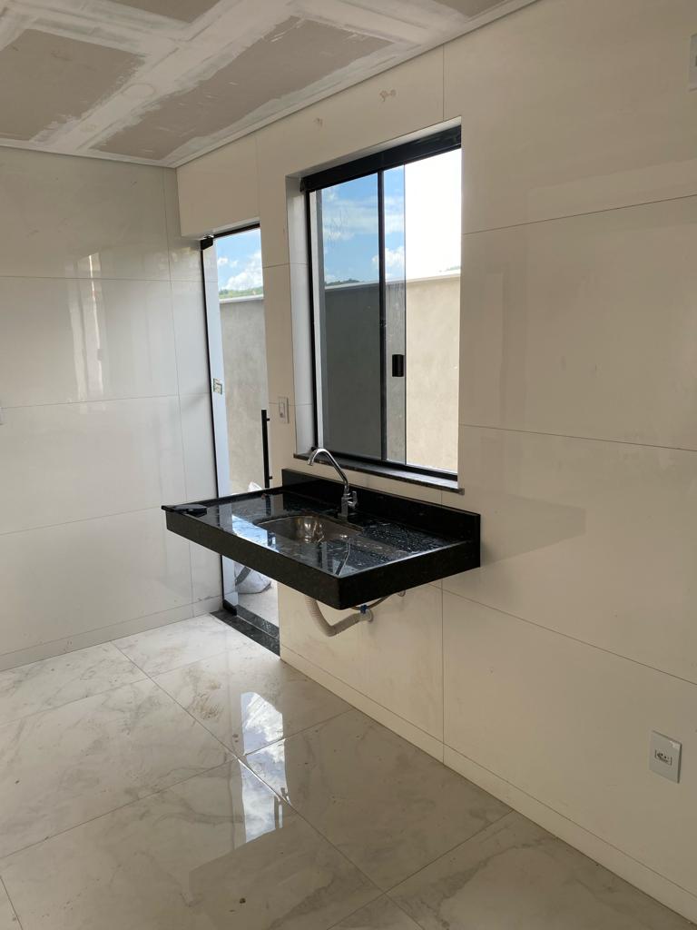 Apartamento à venda com 3 quartos, 76m² - Foto 3