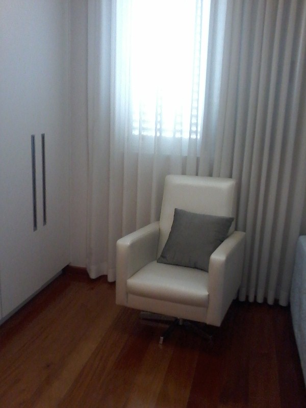 Apartamento à venda com 4 quartos, 143m² - Foto 13