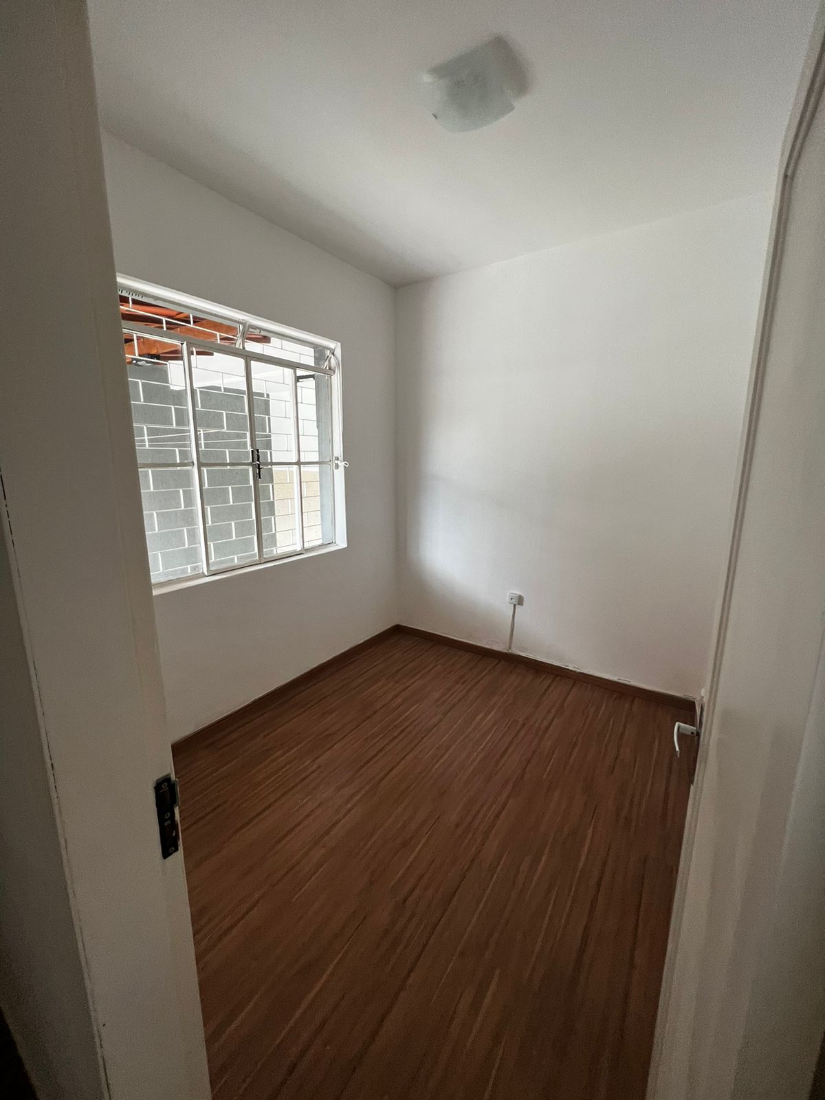 Casa à venda com 5 quartos, 241m² - Foto 11