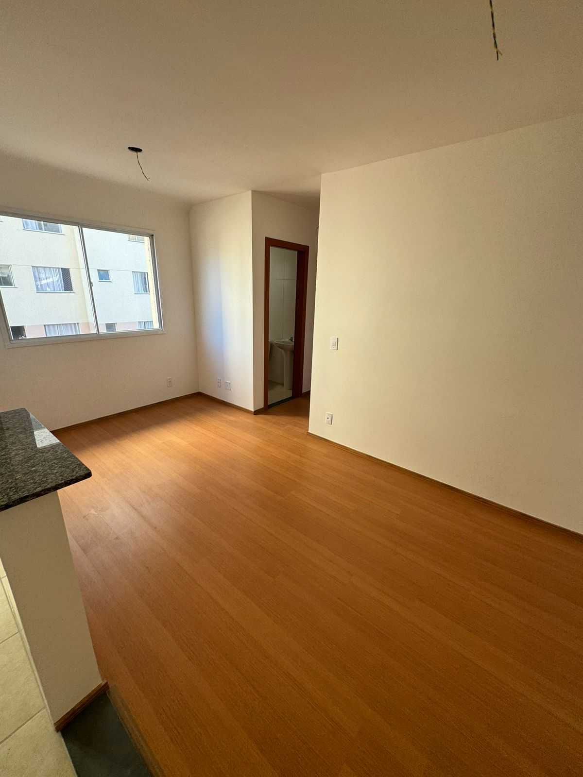 Apartamento à venda com 2 quartos, 45m² - Foto 2